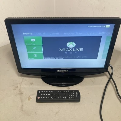 Insignia 720p HDTV 15" NS-LCD15-09 TV Monitor With Remote Tested Works Great - Image 1 of 4