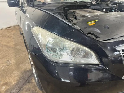 Used Right Headlight Assembly fits: 2013 Infiniti M37 xenon HID w/o adaptive hea - Image 1 of 4