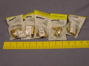 Lot of 5 Watts A-222 1/2" x 3/8" Brass Compression x MIP Elbow - Picture 1 of 1
