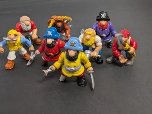 8 Figuras de Barco Pirata Grandes Aventuras De Colección Fisher Price 1994 - Imagen 1 de 10