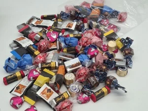 1 x 1000gr. Lindt Pick & Mix, versch. Sorten ! (1000gr./19,98€) - Bild 1 von 3