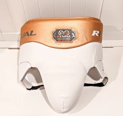 Protector de ingle profesional sin falta Rival Boxing RNFL100 - blanco/dorado Foto 1 de 3