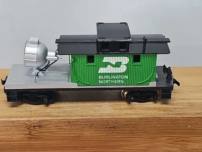 Tyco Burlington Northern Operating Floodlight Car Green #346 HO Scale - Image 1 of 4