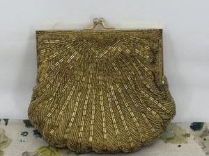 Bolso de noche clutch vintage años 60 dorado metálico con cuentas asa de cadena opcional - Imagen 1 de 13