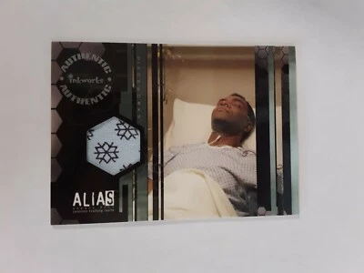 ALIAS SEASON 4 PIECEWORKS PW5  Carl Lumbly As Marcus Dixon COSTUME CARD - Image 1 of 2