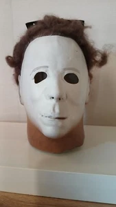 Halloween II Michael Myers Deluxe Version 1 Latex Mask Trick or Treat Studios - Picture 1 of 8