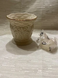 LENOX Ivory Beaded Tea Light Votive Candle Holder Gold Trim 3.25” - Picture 1 of 2