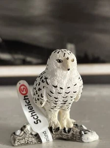 Schleich Búho Nieve Blancanieves y Negro 2011 Pájaro Animal Figura Retirado Nuevo con Etiqueta - Imagen 1 de 13