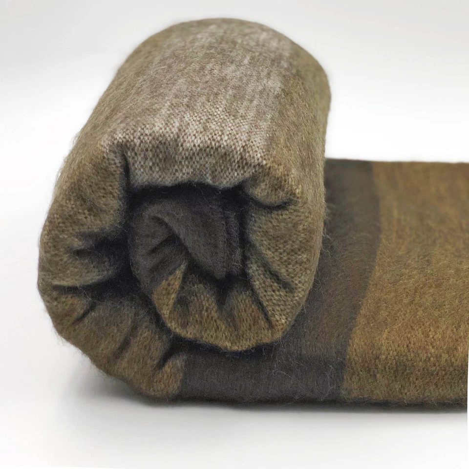 SOFT & WARM CHOCOLATE BROWN BRUSHED ALPACA WOOL BLANKET THROW 90"x65" - Image 1 of 4