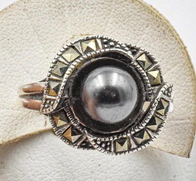 Estate Sterling Silver black Pearl & Marcasite ladies cocktail Ring size 8.75 - Image 1 of 4