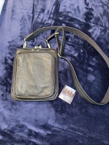 Gun Tote'n Mamas concealed carry purse - Model GTM/99, Black - Picture 1 of 10