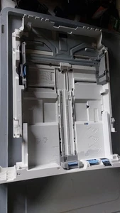 RM2-1683-000CN Original Hp Papierfach für Laser Drucker M281 -M283 - Bild 1 von 2