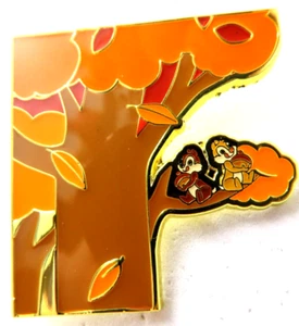 Disney Pin Loungefly - Chip & Dale - Fall Character Tree - Mystery #150607 - Picture 1 of 2