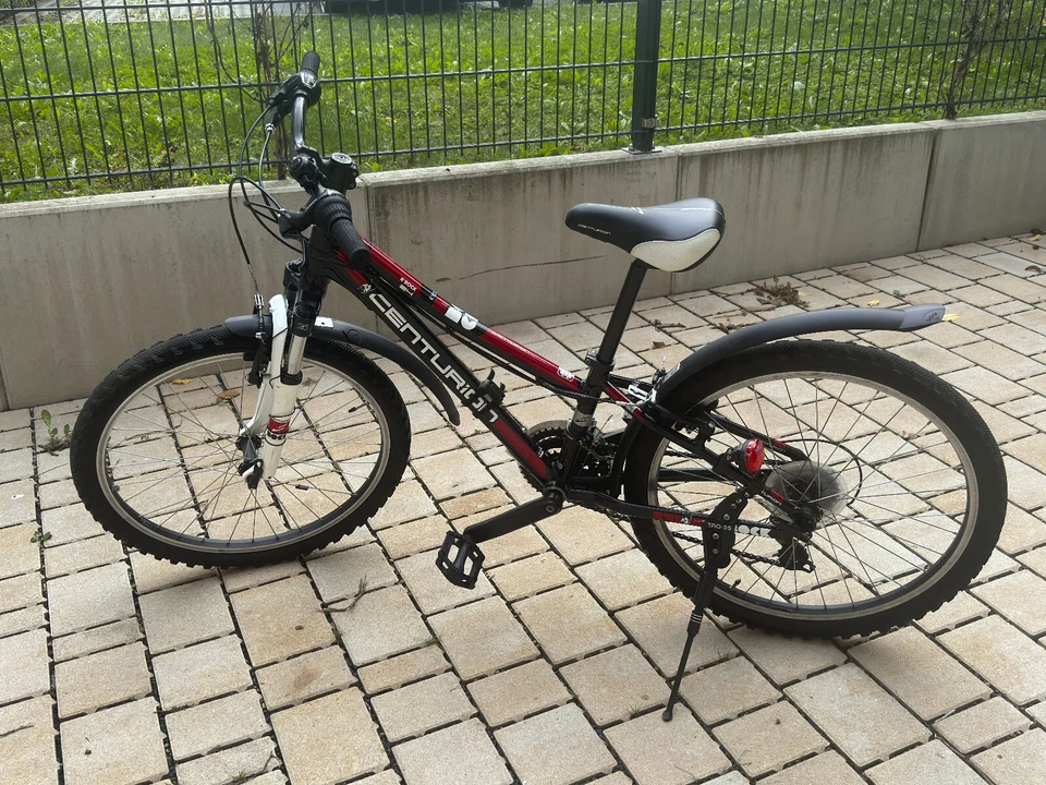 Kinderfahrrad Centurion MTB R´Bock, 24 Zoll, Shimano 21, schwarz/rot, gebraucht - Bild 1 von 4
