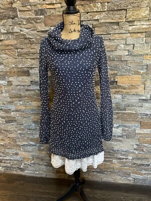 A’reve Coquette Azul Marfil Punteado Encaje Ribete Manga Larga Túnica Suéter Top Med Foto 1 de 4