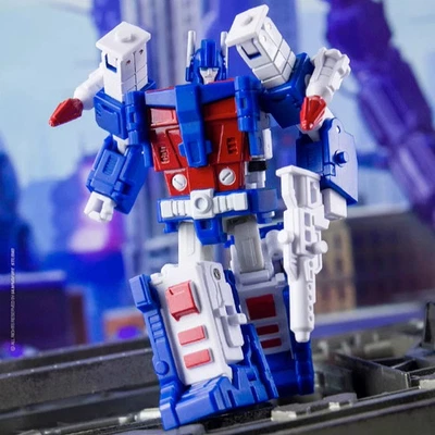 Ultra Magnus Autobot Dr. WU DW-E23T Deformabl Robot Mini   Action Figure - Image 1 of 4