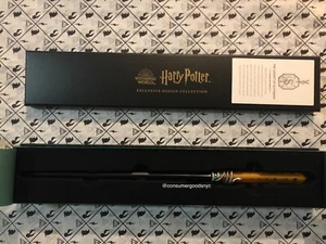 Harry Potter Exclusive Design Collection Celebratory Wand - Locket of Slytherin - Picture 1 of 10