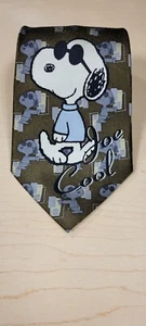 Snoopy Seidenkrawatte Peanuts Joe Cool 57"× 3 3/4" Grün Blau Monogramm Sonnenbrille  - Bild 1 von 3