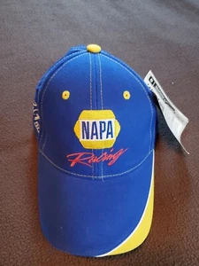 Cappello da baseball NAPA Racing Martin Truex Jr #56 Ron Capps #28 Strapback Hat NASCAR - Foto 1 di 8