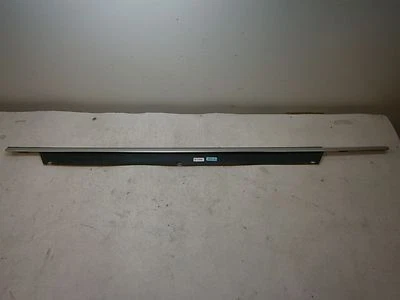 nn609257 Audi Q7 2007 2009 2012 2013 2014 2015 RH Front Door Outer Moulding OEM - Image 1 of 4