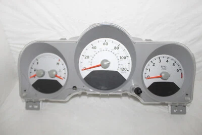 Cuadro de instrumentos velocímetro 06 07 08 PT Cruiser medidores de panel 100.038 millas Foto 1 de 4