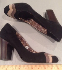 Missoni 8 1/2  Black Suede Pumps - Picture 1 of 12