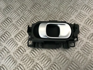 Poignée intérieur porte Arrière Droite - CITROEN C4 CACTUS - De 03-2018 - Picture 1 of 3