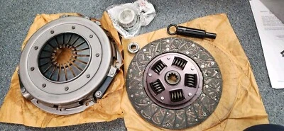 KIT EMBRAGUE RHINOPAC 07-042 OE PLUS PARA MODELOS FORD MUSTANG 1986-2001      Foto 1 de 4