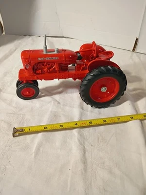 Allis Chalmers WD-45 1/16 Tractor By Ertl.  A-18 - Image 1 of 4