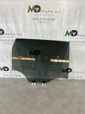 2014-2022 JEEP CHEROKEE REAR RIGHT PASSENGER SIDE DOOR WINDOW GLASS 68104622AC - Image 1 of 4