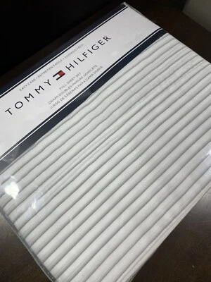 TOMMY HILFIGER NUEVO!!! JUEGO COMPLETO DE SÁBANAS RAYAS Fácil Cuidado CASA CLÁSICA Playa Foto 1 de 4