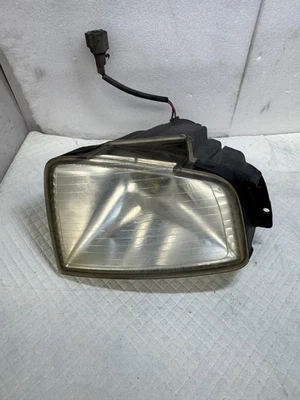 Luz antiniebla delantera Infiniti QX4 2000 lado del pasajero derecho OEM (A7-21) Foto 1 de 4