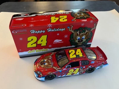 #24 Jeff Gordon, 2007 J.G. Foundation Holiday Car, acción escala 1/24, 1 de 3.288 Foto 1 de 4