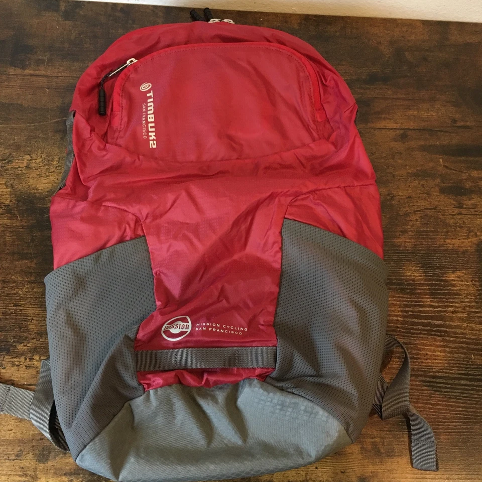 Timbuk2 San Francisco OS Backpack Mission Cycling Red w/Hanger Folding Board - Image 1 of 4