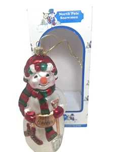Vintage 1997 Santa’s Best mundgeblasene Glas Schneemann Figur Nordpol 7" Handarbeit - Bild 1 von 12