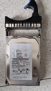 IBM 49Y3727 - IBM 300gb SAS 3,5 15k 49y3727 - Foto 1 di 2