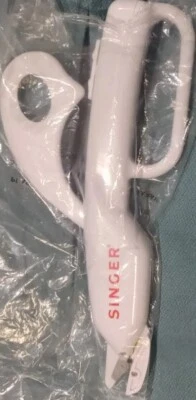 Singer Cordless Smart Scissors NEW! - Image 1 of 4