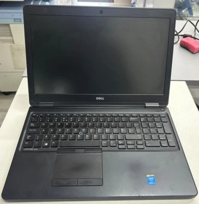 Dell Latitude E5550 15.6" Laptop - i3- 501U 5th Gen 8GB RAM 128GB SSD - W11 Pro - Image 1 of 4