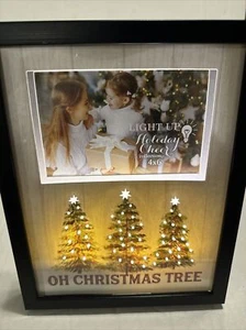 Colección Holiday Cheer Marco de Fotos Caja Foto 4x6 Iluminar Oh Árbol de Navidad - Imagen 1 de 11
