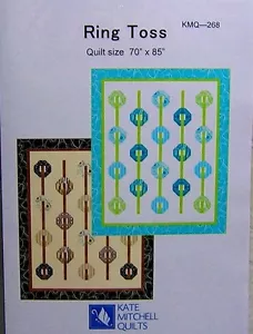 Trapunta Kate Mitchell modello "Ring Toss" misura 70"x 85" + mini trapunta topiaria bonus - Foto 1 di 8