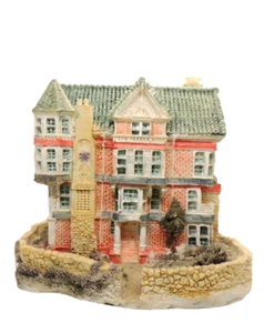 Vintage Miniature Pink Elizabethan Manor House Unbranded - Picture 1 of 16