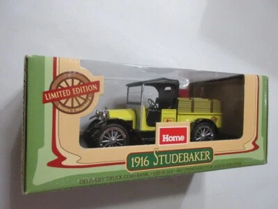 HOME Hardware Stores Studebaker 1916 1/25 scale die cast - Image 1 of 3