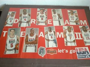 Seltenes Poster Dream Team USA World Basketball Magazine 90er Versand angeboten! - Bild 1 von 5