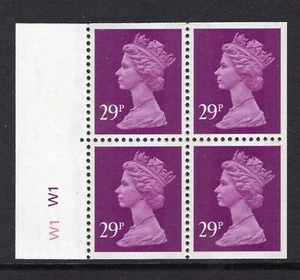 1989 31p DEEP MAUVE BOOKLET PANE OF FOUR TWO BANDS. SG X1054L - Picture 1 of 1