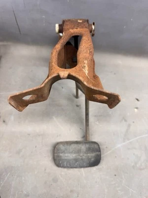 1965 1966 Chevy Impala Belair Automatic Brake Pedal Assembly Biscayne Caprice OE - Image 1 of 4