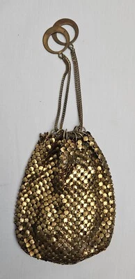 Bolsa de noite vintage tom dourado metal malha corrente cordão bolsa metálica 5" - Imagem 1 de 4