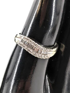 14KT White Gold 4.08g Diamond Ring Size 8, 1/4cttw Approx. - Picture 1 of 14
