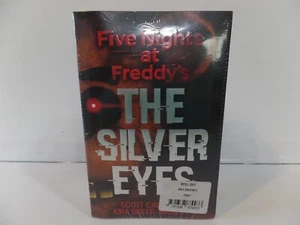 NEW FIVE NIGHTS AT FREDDY'S BOOK SET 1,2&3 SILVER EYES,TWISTED ONE,FOURTH CLOSET - Imagen 1 de 7