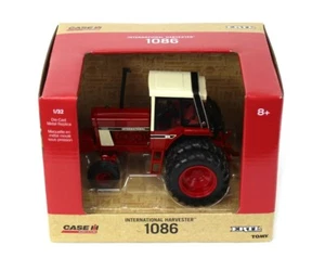 1/32 International Harvester 1086 Wide Front Tractor with Rear Duals ZFN44316 - Bild 1 von 2