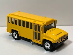 MATCHBOX MB16 "HUMMER" SCHOOL BUS PLAIN YELLOW NO TEMPA PRINT DESIGN RUBBER TIRE - Picture 1 of 5